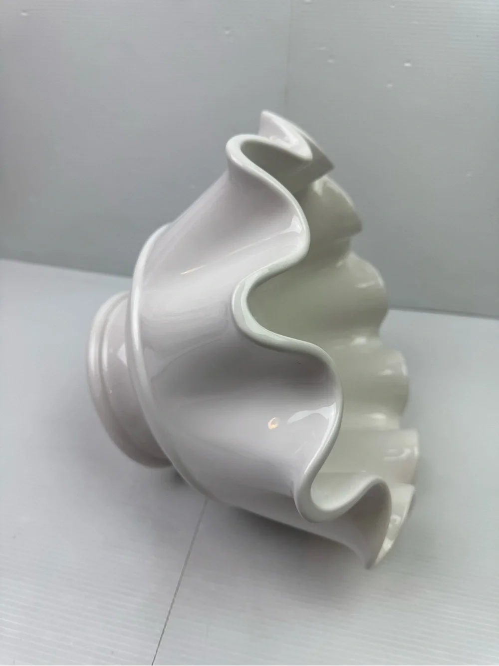 Pier 1 Imports Dolomite White Ruffled Fluted Pedestal Lg Bowl Coastal Cottage C